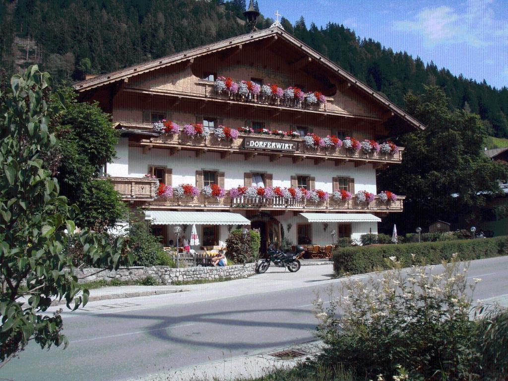 Landgasthof Dorferwirt Oberau Eksteriør billede